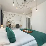 Solna Cracow Air-conditioned With Balcony By Renters * קרקוב