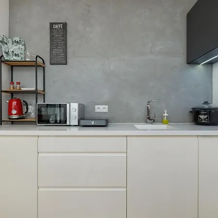 Solna Cracow Air-conditioned With Balcony By Renters * Krakow