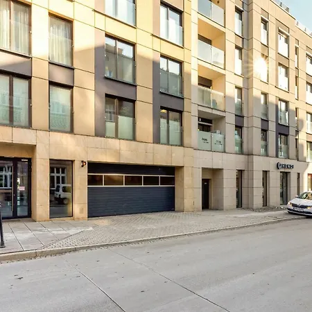 Apartment Solna Cracow Air-conditioned With Balcony By Renters