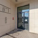 Solna Cracow Air-conditioned With Balcony By Renters קרקוב
